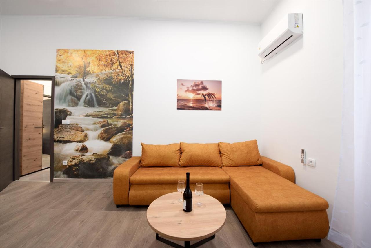 Apartman Cezar Appartement Rijeka Buitenkant foto