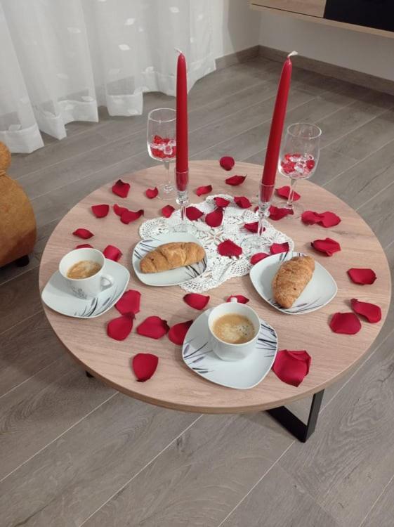 Apartman Cezar Appartement Rijeka Buitenkant foto