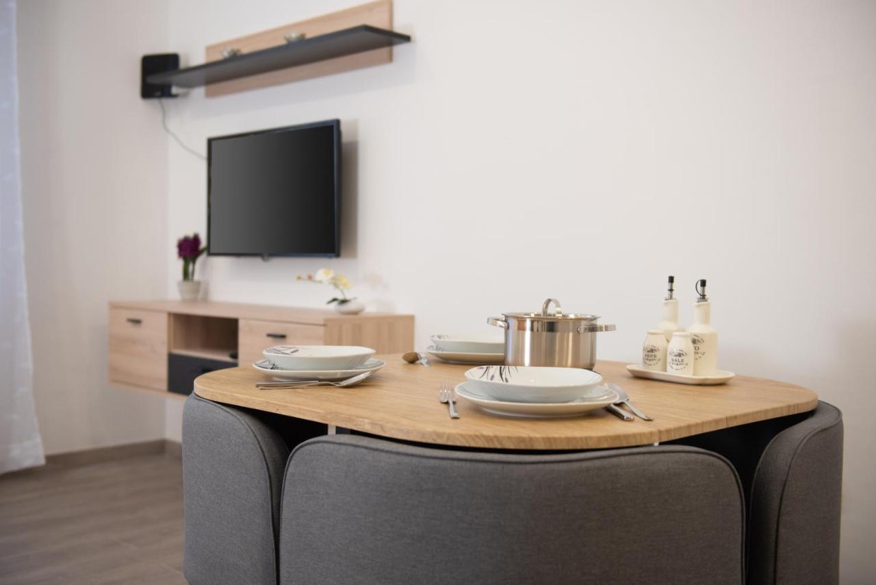 Apartman Cezar Appartement Rijeka Buitenkant foto