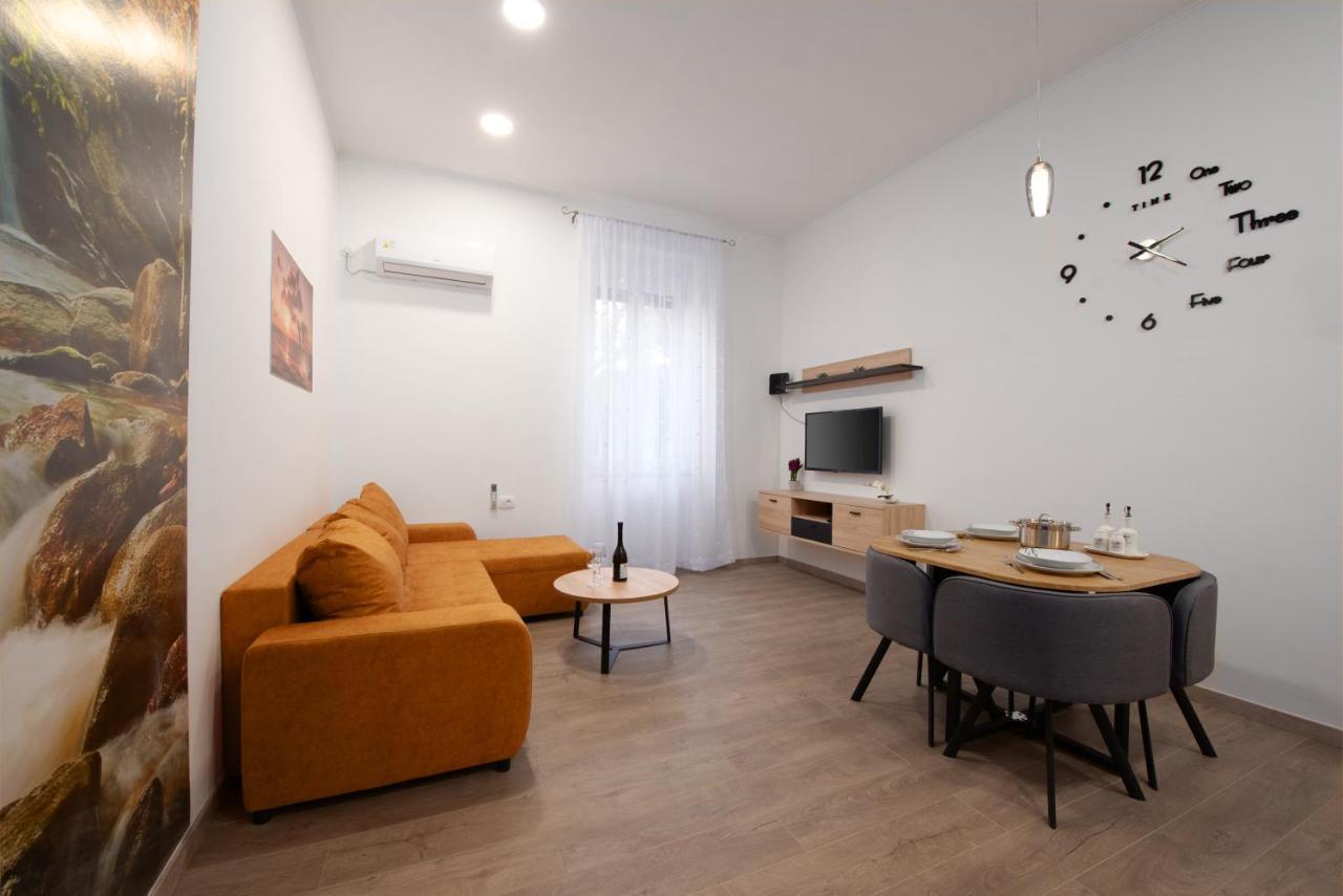 Apartman Cezar Appartement Rijeka Buitenkant foto